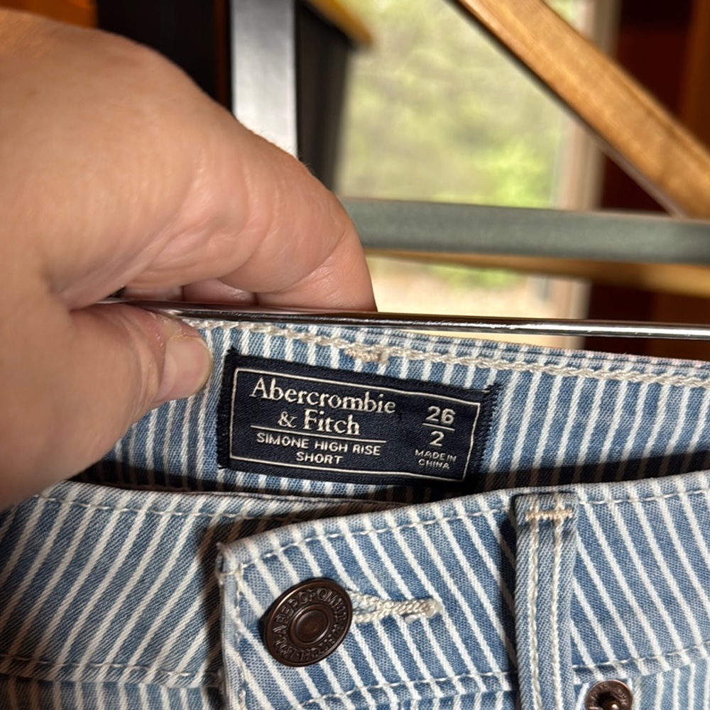 Abercrombie & Fitch Simone High Rise Striped Denim Shorts Blue White Size 26 - Picture 3 of 11